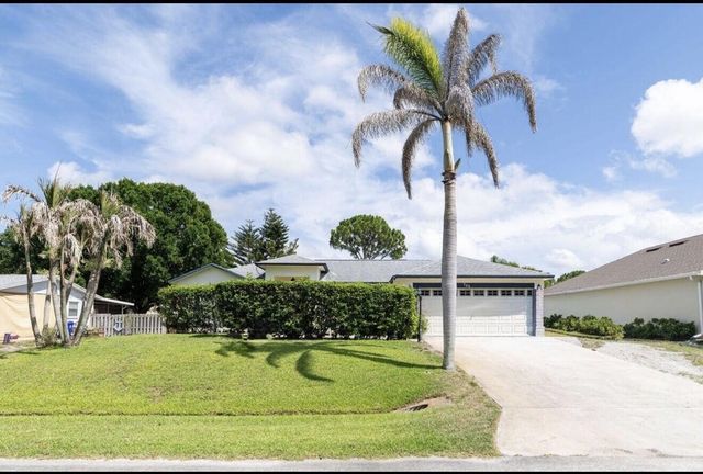 726 Tuxedo Terrace, Sebastian, FL 32958