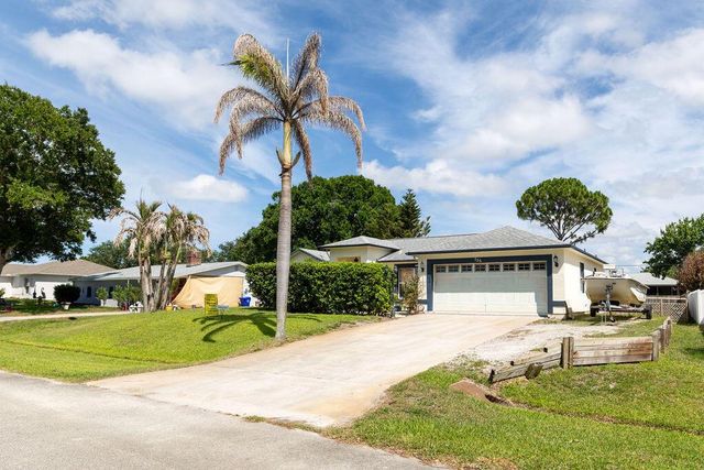 726 Tuxedo Terrace, Sebastian, FL 32958