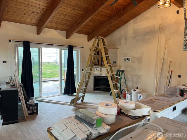 1412 29th Street, Anacortes, WA 98221