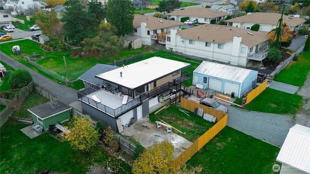 1412 29th Street, Anacortes, WA 98221