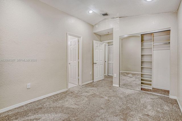 941 Doveplum Ct, Hollywood, FL 33019