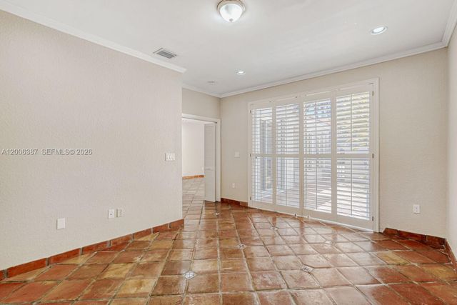 941 Doveplum Ct, Hollywood, FL 33019