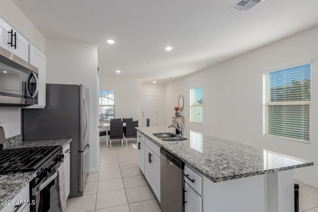 5515 W WILLOW RIDGE Drive, Laveen, AZ 85339