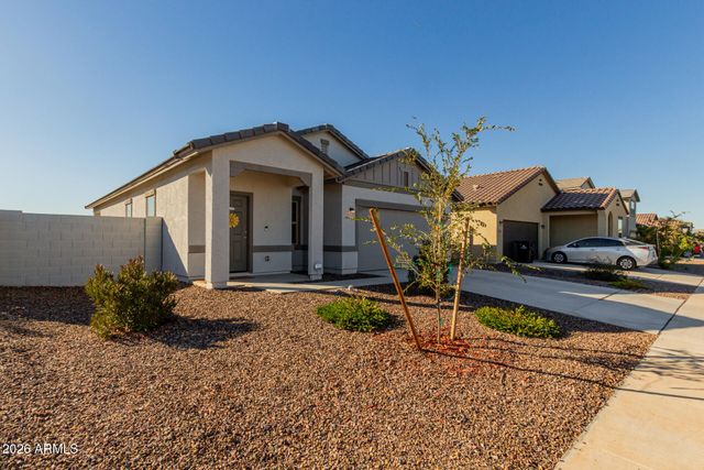 5515 W WILLOW RIDGE Drive, Laveen, AZ 85339