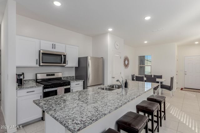 5515 W WILLOW RIDGE Drive, Laveen, AZ 85339