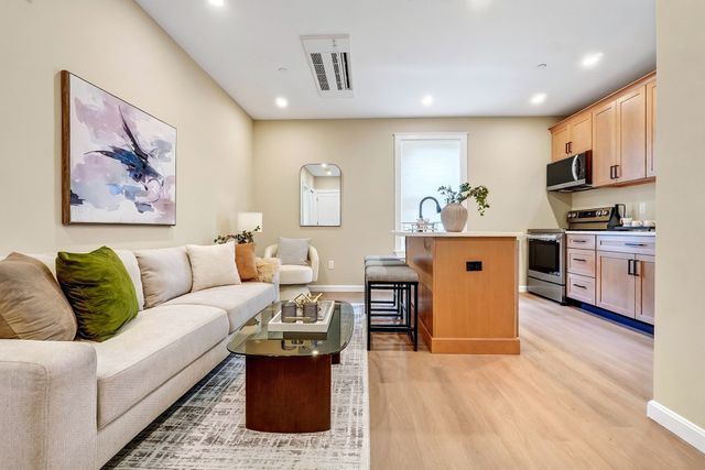 22 Pauline St. 3, Winthrop, MA 02152