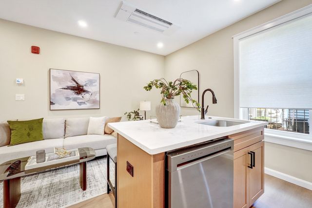 22 Pauline St. 3, Winthrop, MA 02152