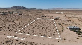 60684 Herdmans, Landers, CA 92285