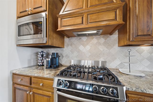 14502 S Vandalia Avenue, Bixby, OK 74008