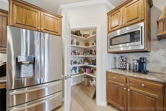 14502 S Vandalia Avenue, Bixby, OK 74008