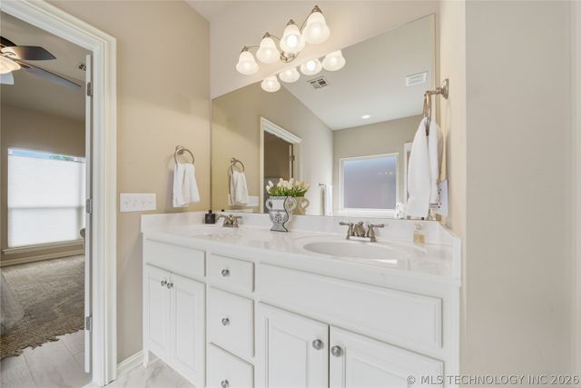 14502 S Vandalia Avenue, Bixby, OK 74008