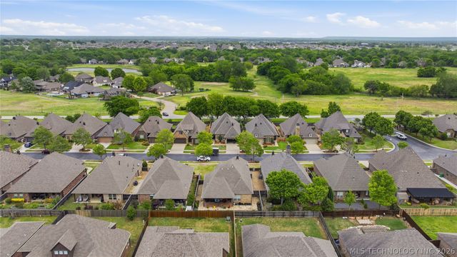 14502 S Vandalia Avenue, Bixby, OK 74008