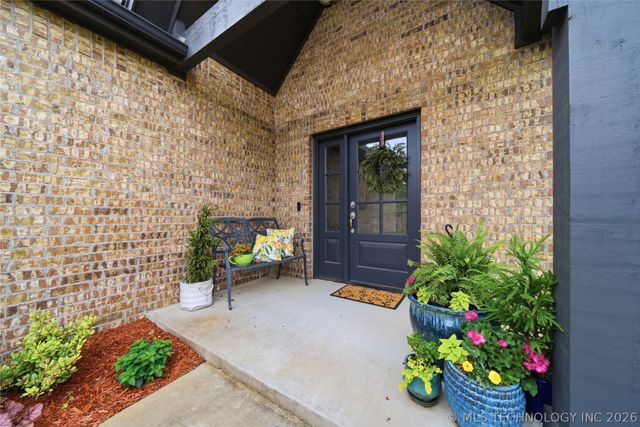 14502 S Vandalia Avenue, Bixby, OK 74008