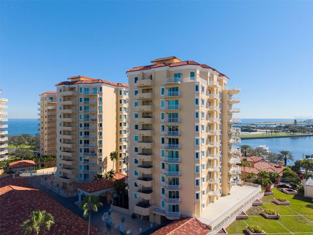 555 5TH AVENUE NE 1122, St Petersburg, FL 33701