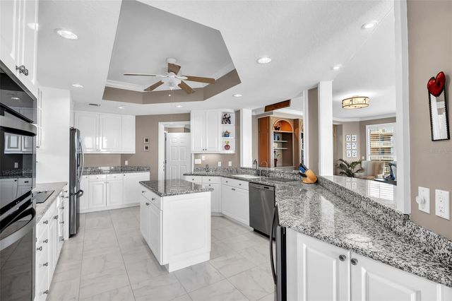 555 5TH AVENUE NE 1122, St Petersburg, FL 33701