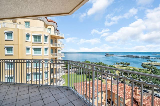 555 5TH AVENUE NE 1122, St Petersburg, FL 33701