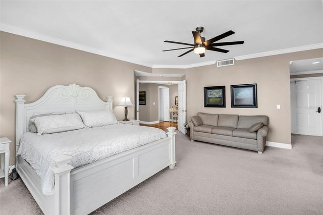 555 5TH AVENUE NE 1122, St Petersburg, FL 33701