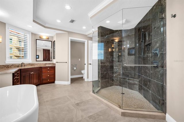 555 5TH AVENUE NE 1122, St Petersburg, FL 33701