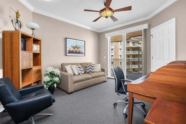 555 5TH AVENUE NE 1122, St Petersburg, FL 33701