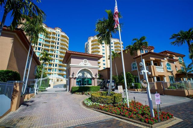 555 5TH AVENUE NE 1122, St Petersburg, FL 33701