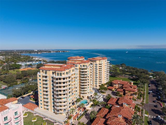 555 5TH AVENUE NE 1122, St Petersburg, FL 33701