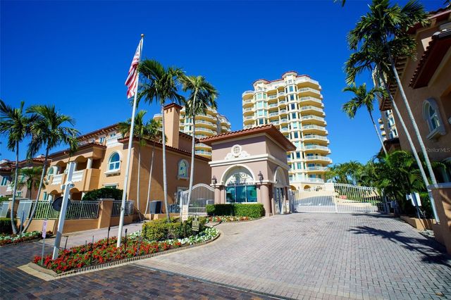 555 5TH AVENUE NE 1122, St Petersburg, FL 33701