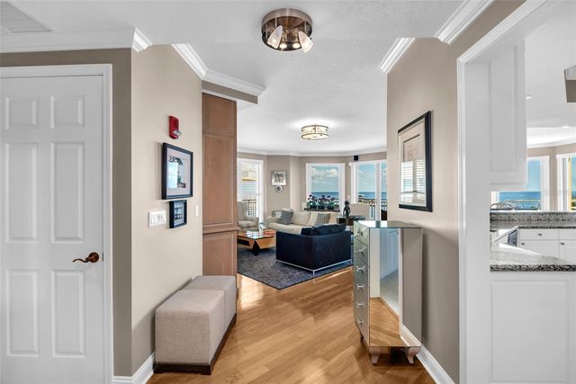 555 5TH AVENUE NE 1122, St Petersburg, FL 33701