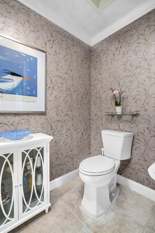 555 5TH AVENUE NE 1122, St Petersburg, FL 33701