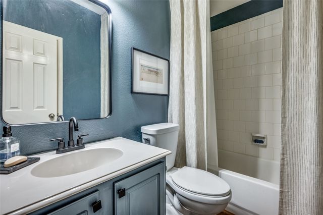 6725 Hayling Way, Denton, TX 76210
