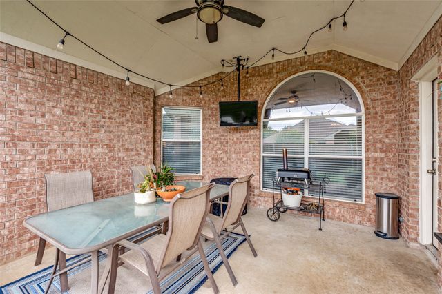 6725 Hayling Way, Denton, TX 76210
