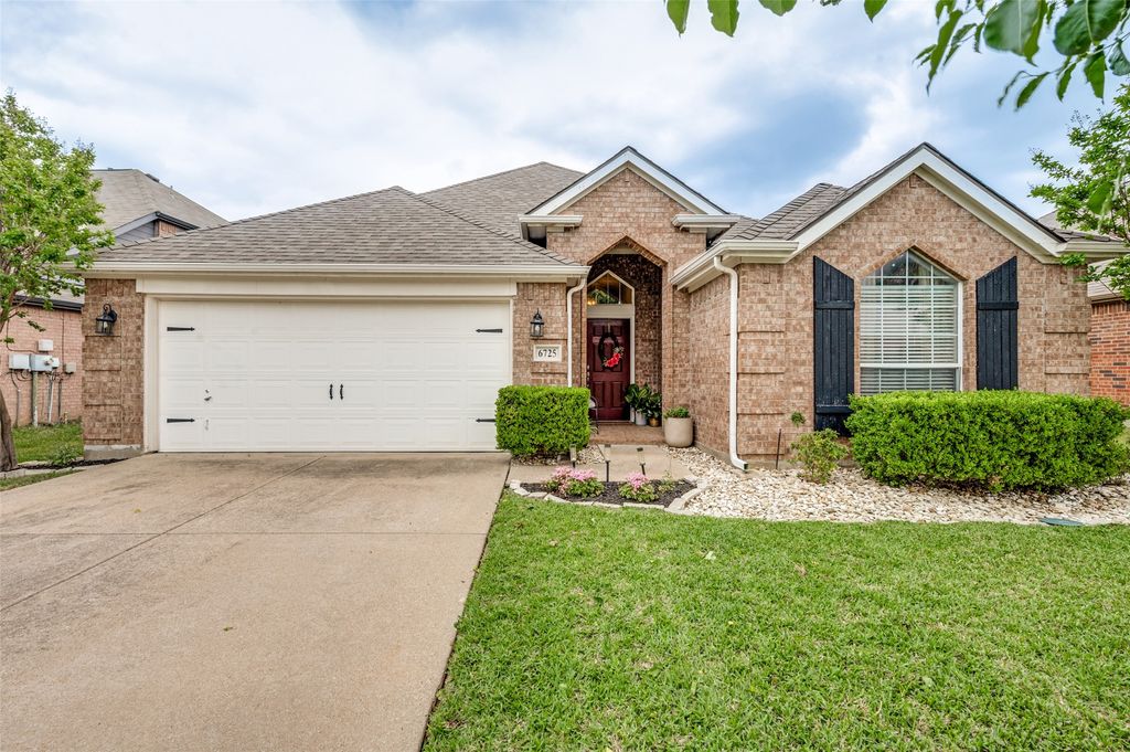 6725 Hayling Way, Denton, TX 76210