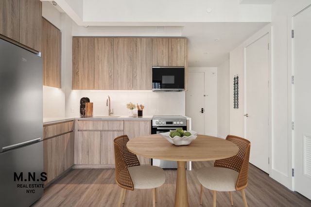 19 Rockwell Pl Apt 19F, New York City, NY 11217