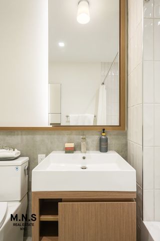 19 Rockwell Pl Apt 19F, New York City, NY 11217