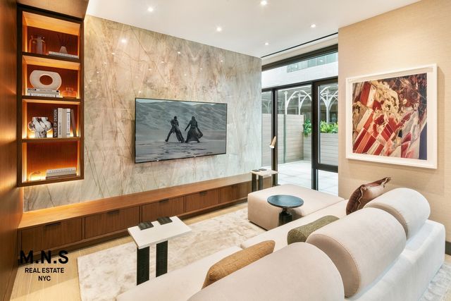 19 Rockwell Pl Apt 19F, New York City, NY 11217