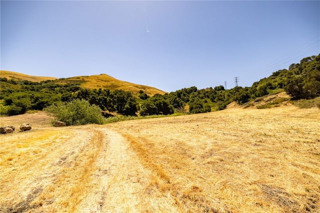 680 Spring Canyon Lane, Nipomo, CA 93444