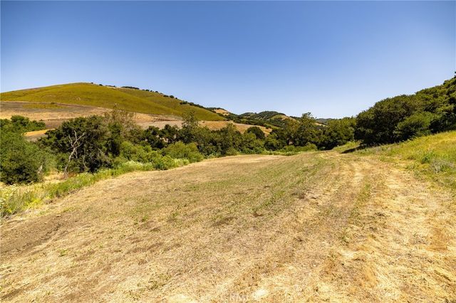 680 Spring Canyon Lane, Nipomo, CA 93444