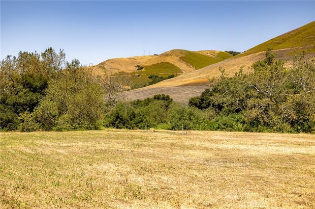 680 Spring Canyon Lane, Nipomo, CA 93444