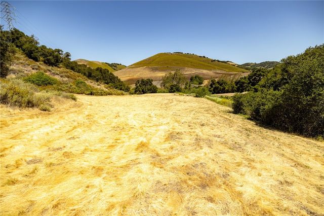 680 Spring Canyon Lane, Nipomo, CA 93444