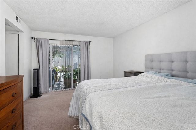 2006 California, Huntington Beach, CA 92648