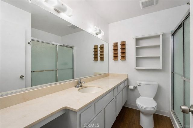 2006 California, Huntington Beach, CA 92648