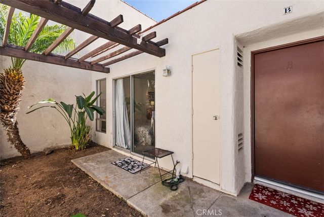 2006 California, Huntington Beach, CA 92648