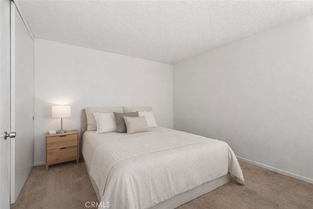 2006 California, Huntington Beach, CA 92648