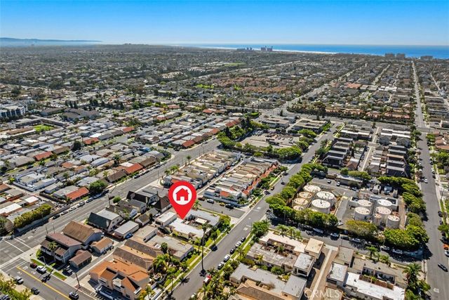 2006 California, Huntington Beach, CA 92648