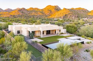 4711 W Lone Dove Drive, Marana, AZ 85658