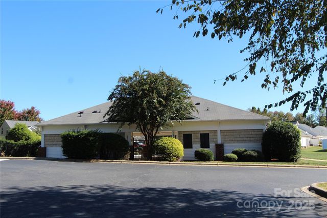 2099 Shady Pond Drive, Clover, SC 29710