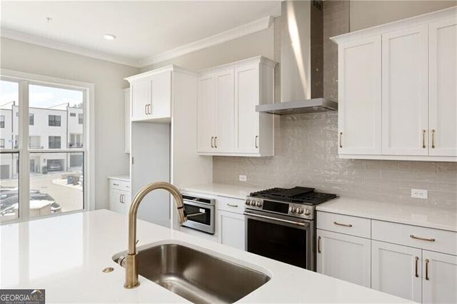 439 Burton Drive, Alpharetta, GA 30009