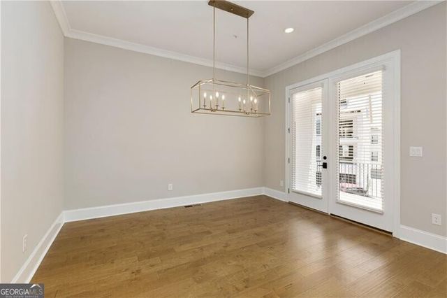 439 Burton Drive, Alpharetta, GA 30009