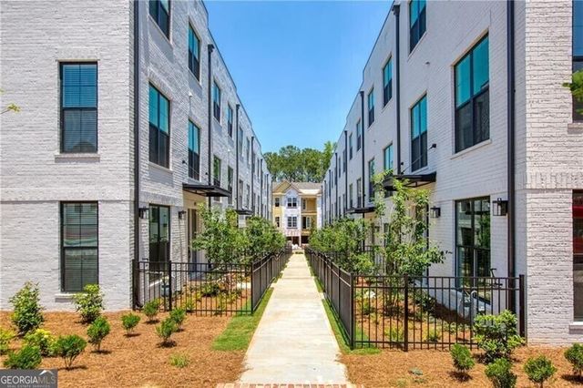 439 Burton Drive, Alpharetta, GA 30009