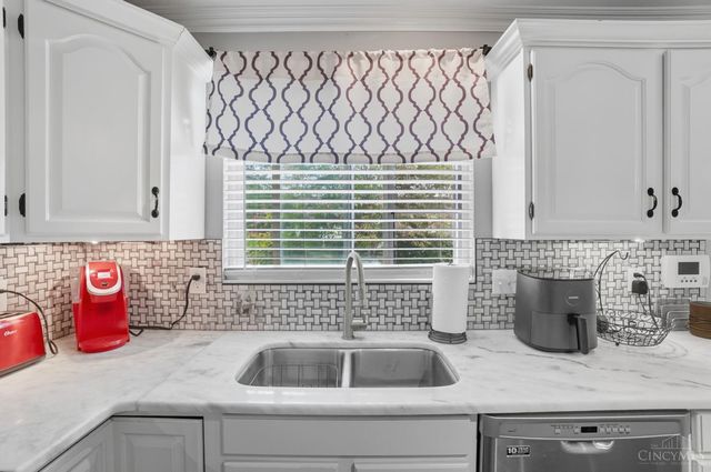 9609 Cedar Knoll Drive, Deerfield Twp., OH 45040