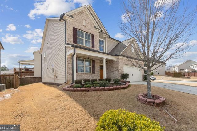 87 Round Pond Drive, Lilburn, GA 30047